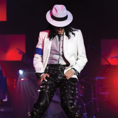 I AM KING: The Michael Jackson Experience