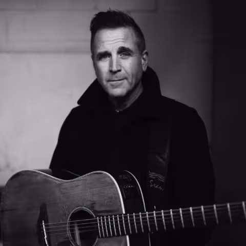 SÃAN MCCANN